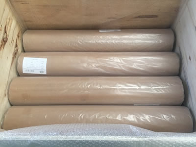 Reverse dutch wire mesh rolls wrapped with waterproof paper and plastic film are in a wooden box.